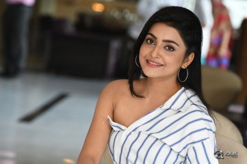 Avantika Mishra at Vaishakham Movie Promotions